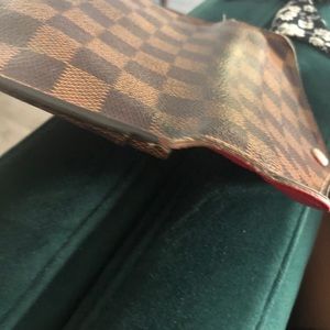 Wallet LV used